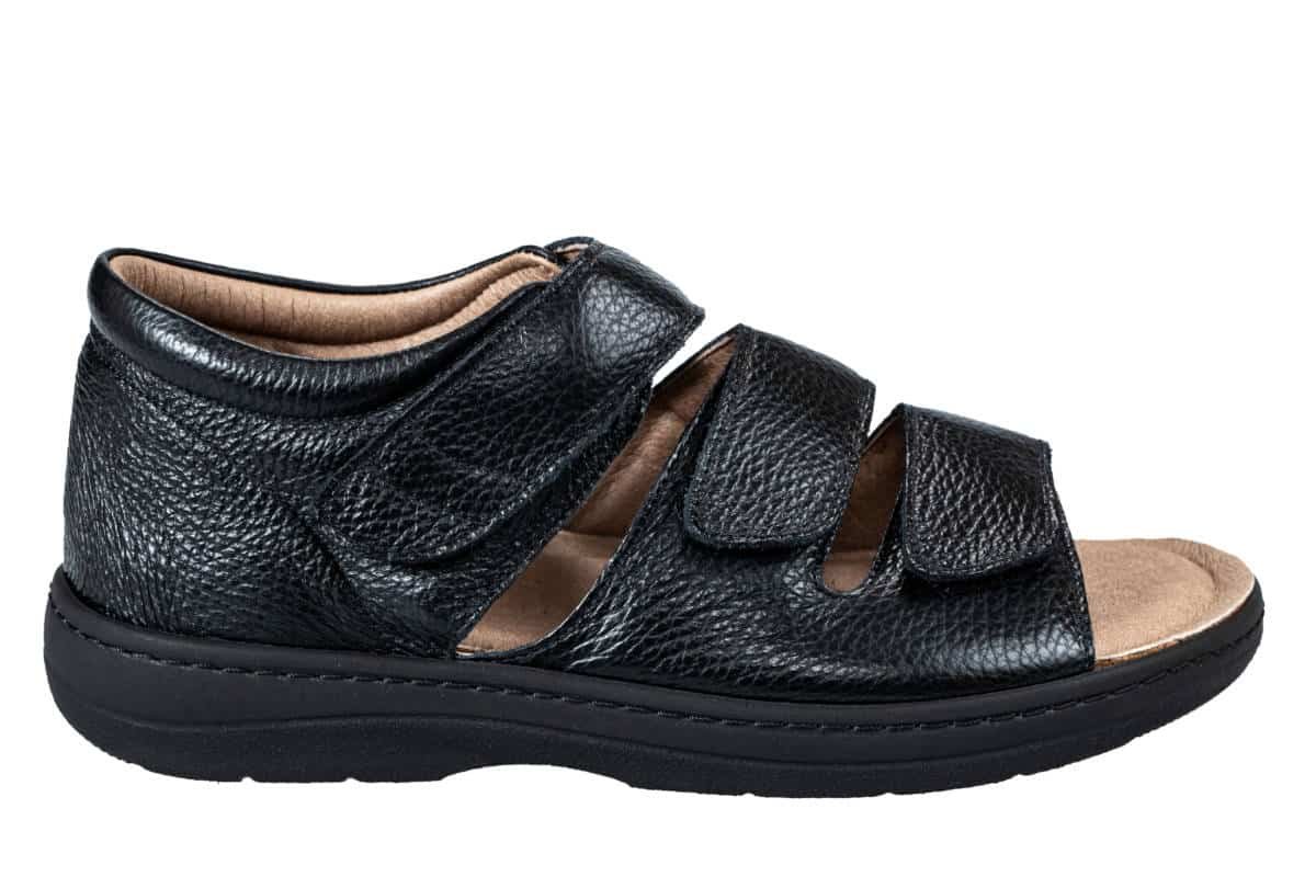 Benexa Technique — Men Sandal in Dubai | Steps Creators UAE