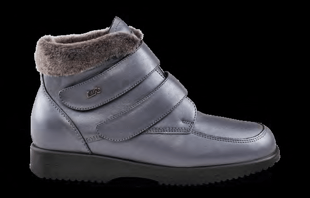 LucRo Classic Women - DORIS — Women in Dubai | Steps Creators UAE